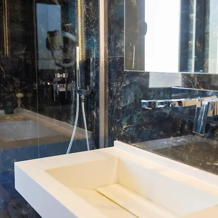 Chimaera 호텔 히마레