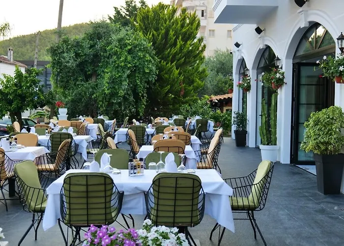 ホテル Chimaera 4*