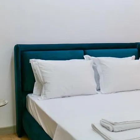 Chimaera 4* Himare