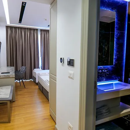 Hotel Chimaera