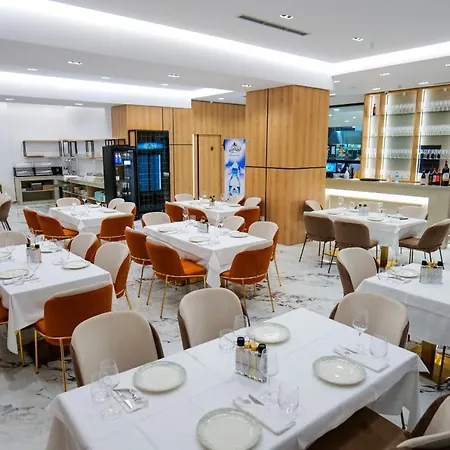 Hotel Chimaera Himare