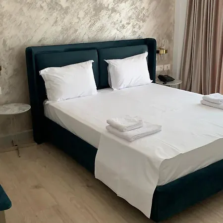 Chimaera 4* Himare