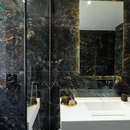 Hotel Chimaera Himare